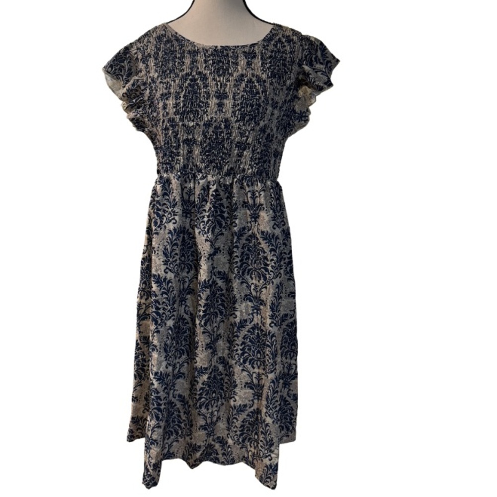 NWT! Blue and White Floral Smocked Dress